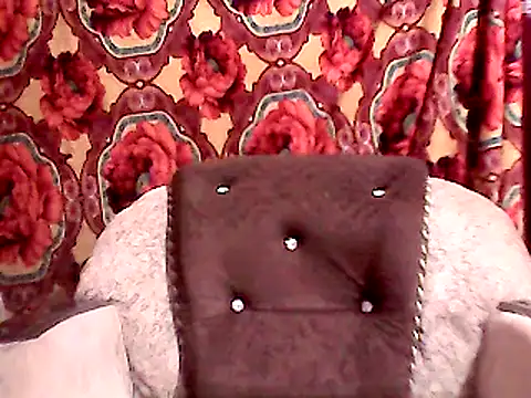 Snapshot of CuteBhabhi10 chatting on 12/13/24, 06:38 CuteBhabhi10 online show from 12/13/24, 06:38