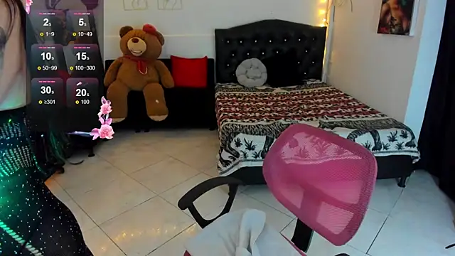 Melanny lopez18 online show from 04/17/26, 09:45