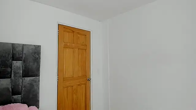  Little angel69 online show from 02/20/25, 05:18