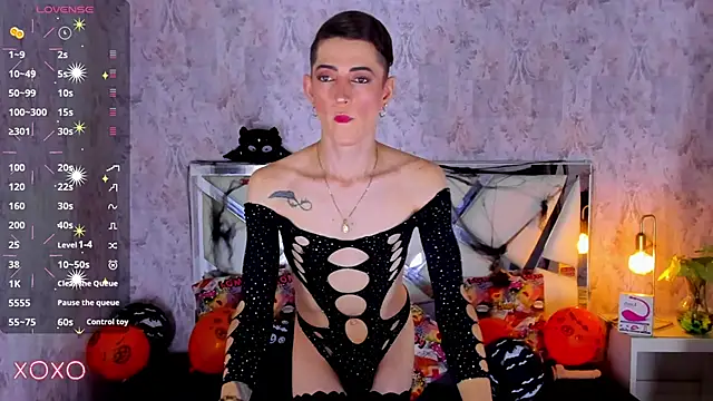 dominic thailor online show from 10/10/25, 01:32