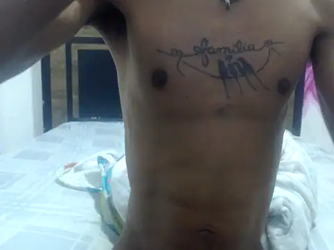 Snapshot of AlbertBigCock chatting on 05/14/26, 11:33 AlbertBigCock online show from 05/14/26, 11:33