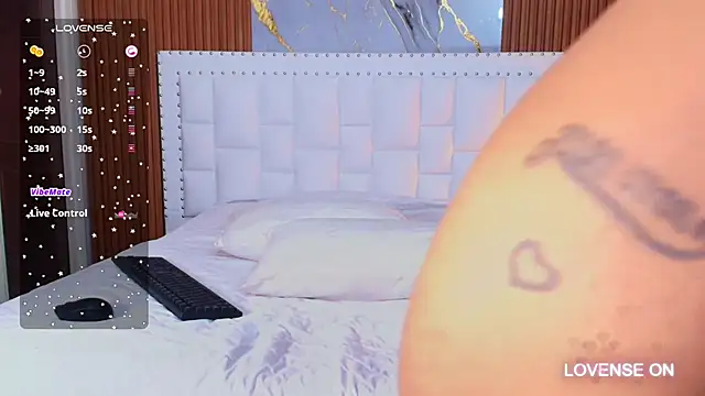indianschoolgirl online show from 12/11/24, 11:32