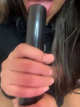 laptrona-lolo online show from 02/09/25, 09:06