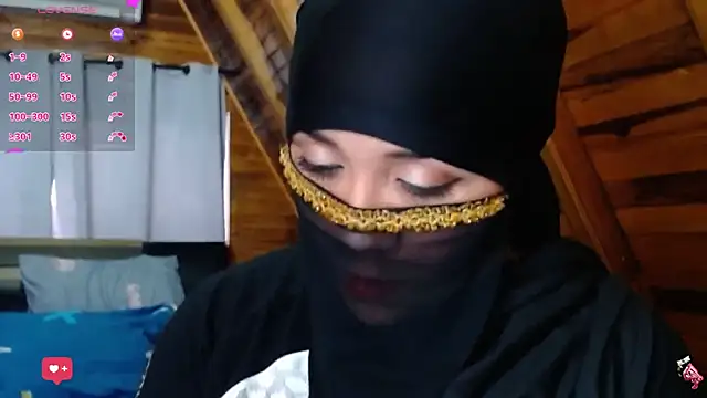 AmbarBurhan online show from 10/21/25, 04:08