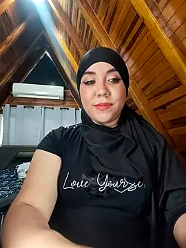 Snapshot of AmbarBurhan chatting on 01/08/26, 05:48 AmbarBurhan online show from 01/08/26, 05:48