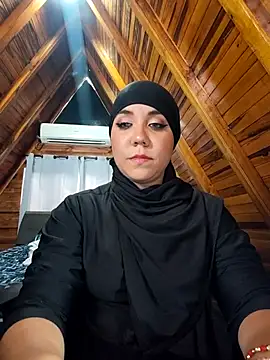 Snapshot of AmbarBurhan chatting on 01/09/26, 04:43 AmbarBurhan online show from 01/09/26, 04:43