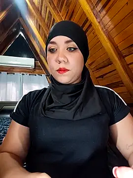 Snapshot of AmbarBurhan chatting on 02/07/26, 04:00 AmbarBurhan online show from 02/07/26, 04:00