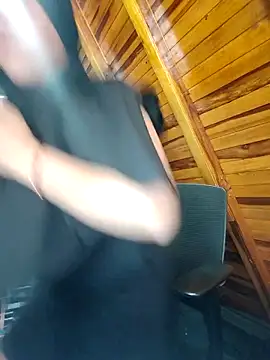 Snapshot of AmbarBurhan chatting on 02/16/26, 06:15 AmbarBurhan online show from 02/16/26, 06:15