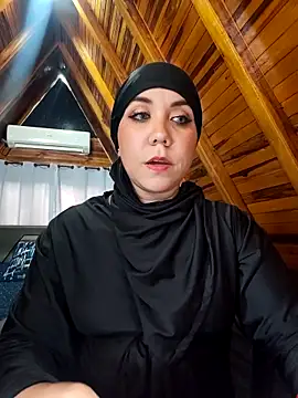 Snapshot of AmbarBurhan chatting on 02/19/26, 04:14 AmbarBurhan online show from 02/19/26, 04:14