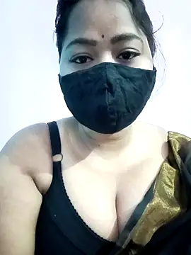 Snapshot of Samarya-78 chatting on 02/02/25, 03:10 Samarya-78 online show from 02/02/25, 03:10