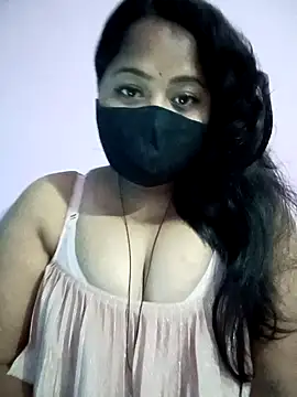 Snapshot of Samarya-78 chatting on 02/02/25, 06:53 Samarya-78 online show from 02/02/25, 06:53