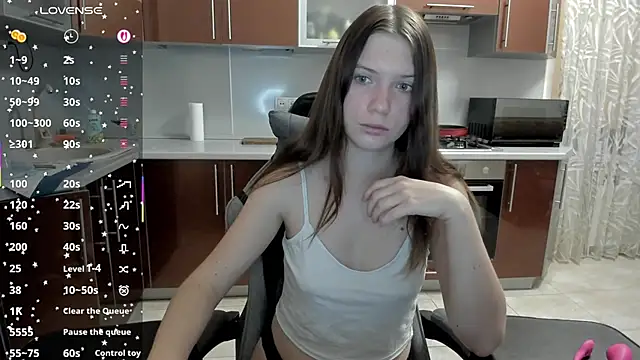  BondiXUrban  online show from 12/02/25, 04:51