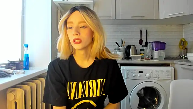  Alice Kitty online show from 01/04/25, 09:43