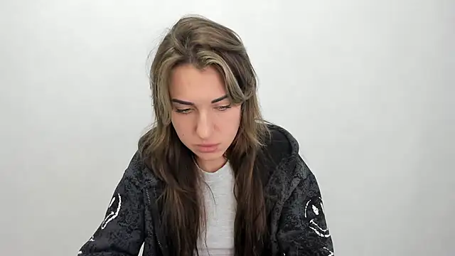 Summmmersky online show from 01/29/25, 12:13