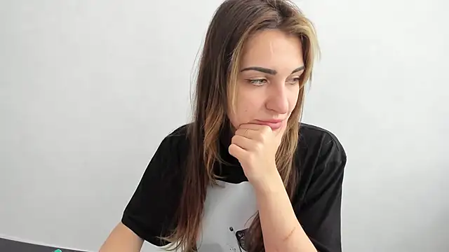 Summmmersky online show from 03/15/25, 01:40