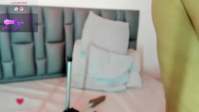 Abbyadams online show from 11/17/25, 03:12