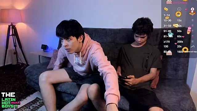 MyLatinHotBoys online show from 02/12/25, 11:41