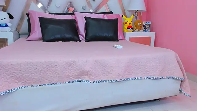 AnngelaSkye online show from 01/22/25, 06:31