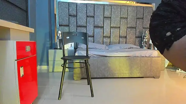 Snapshot of Matureyulyet chatting on 10/08/25, 08:06 Matureyulyet online show from 10/08/25, 08:06