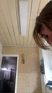 Snapshot of -DeMax chatting on 05/04/26, 02:18 -DeMax online show from 05/04/26, 02:18