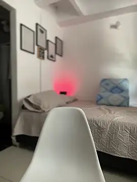 Miss-Abbii online show from 12/25/24, 08:07