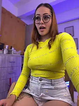 Miss-Abbii online show from 02/15/25, 11:25