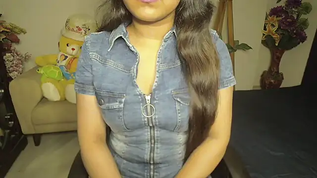 Most-Beautiful-Queen online show from 01/21/25, 08:32