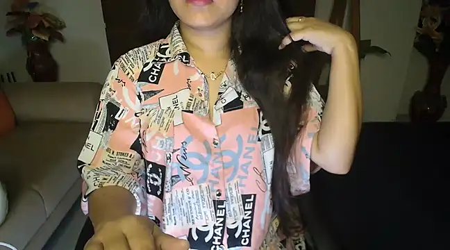 Most-Beautiful-Queen online show from 02/24/25, 06:26