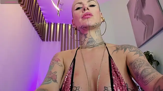 GinebraaFox  online show from 01/31/25, 05:10