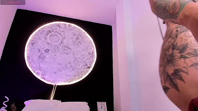 GinebraaFox  online show from 02/17/25, 02:37