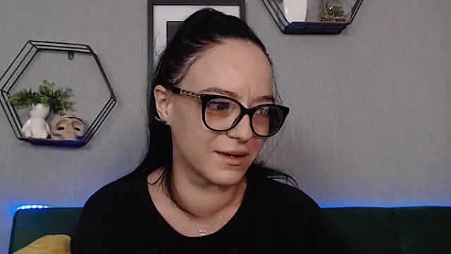 Snapshot of IzabelllNoir chatting on 01/15/25, 08:51 IzabelllNoir online show from 01/15/25, 08:51