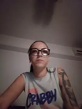 IzabelllNoir online show from 05/13/26, 07:22