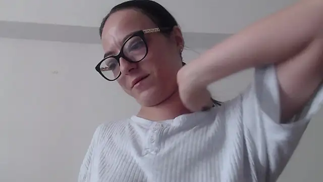 IzabelllNoir online show from 06/05/26, 09:26