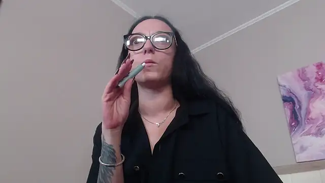 IzabelllNoir online show from 07/12/26, 03:52