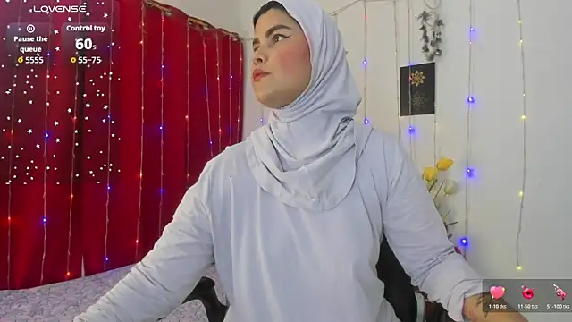 AishaAmin  online show from 04/21/26, 12:11