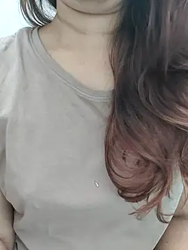 Brown Maxi online show from 03/22/26, 02:42