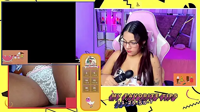 Snapshot of PetiteSophie_ chatting on 01/02/25, 01:08 PetiteSophie online show from 01/02/25, 01:08