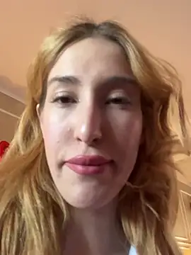 SerenaBennet online show from 03/07/25, 06:13