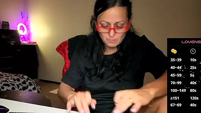 YourDreamLoverr online show from 11/13/25, 01:15