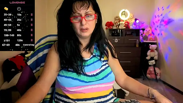 YourDreamLoverr online show from 11/28/25, 12:24