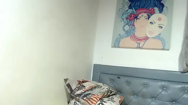 andre20a31 online show from 12/17/25, 05:13