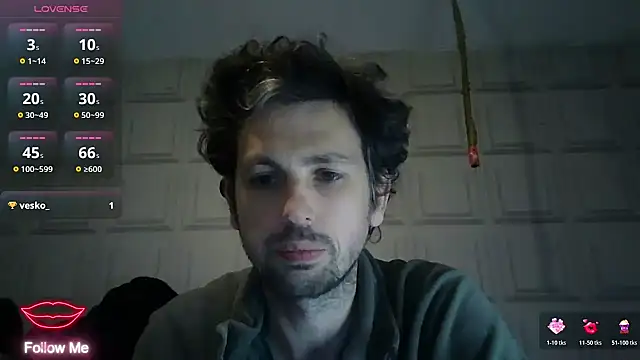Snapshot of fred301993 chatting on 06/30/26, 02:45 fred301993 online show from 06/30/26, 02:45