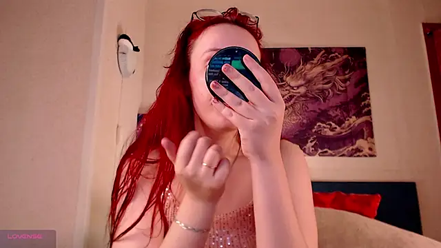 VanessaLincum online show from 12/22/25, 08:33