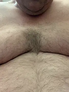 Snapshot of xxxtremlydirtyman chatting on 07/04/26, 02:01 xxxtremlydirtyman online show from 07/04/26, 02:01