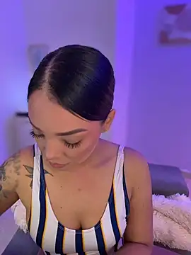 Sara LipsX online show from 02/28/26, 01:28