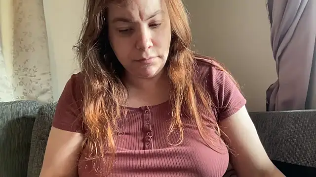 Snapshot of cumwithmee3 chatting on 09/17/25, 10:28 cumwithmee3 online show from 09/17/25, 10:28