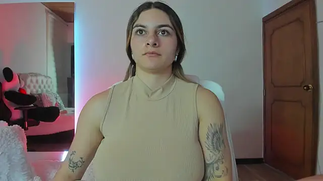 AtheneaRossi online show from 02/27/25, 12:43