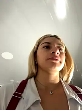 AtheneaRossi online show from 10/30/25, 12:06