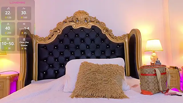 AdelinaVans online show from 03/26/26, 11:27