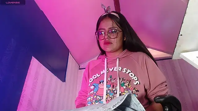 vitoria23  online show from 04/22/26, 01:56